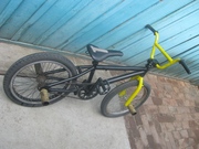 Велосипед BMX в хорошем состоянии продам срочно